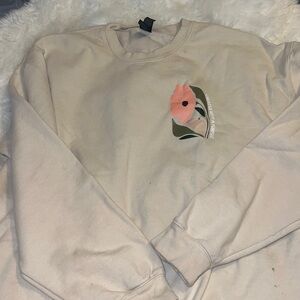 Beige graphic Sweatshirt with Pink Floral Accents size large